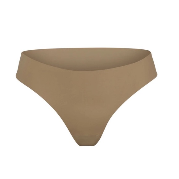 New SKIMS By Kim Kardashian Naked cheeky hipster panty bundle in Desert XL - Picture 1 of 4